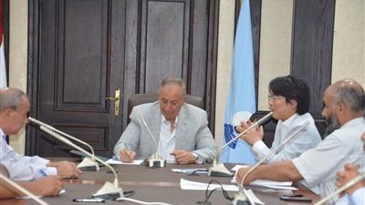 بالصور.. إنشاء أول محطة للطاقة الشمسية في البحر الأحمر