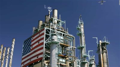 إدارة معلومات الطاقة: مخزونات النفط الأمريكية تهبط 6 ملايين برميل