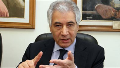 وزير المالية الأسبق: «القيمة المضافة» أفضل من ضريبة المبيعات