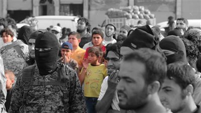 موقع أمريكي يحذر من مشاهدة الأطفال للإعدام بمناطق سيطرت «داعش»