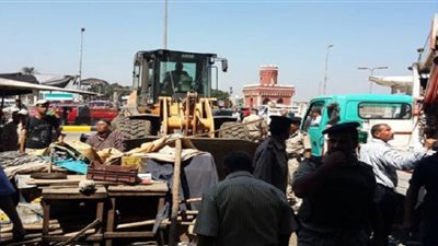 «أمن الجيزة» يشن حملة إشغالات بالمنطقة الأثرية في الهرم