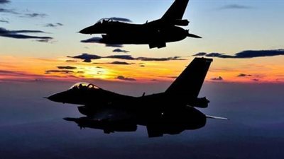 طائرة إسرائيلية تدمر قواعد مدفعية للجيش السوري في الجولان