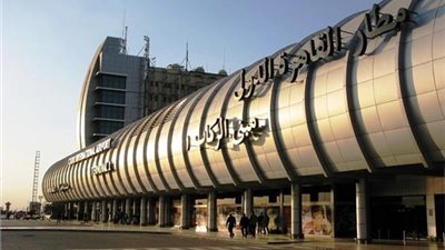 تأخر إقلاع 5 رحلات جوية بمطار القاهرة