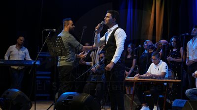 «ذكرياتي» تبدع بأغاني الزمن الجميل بساقية الصاوي