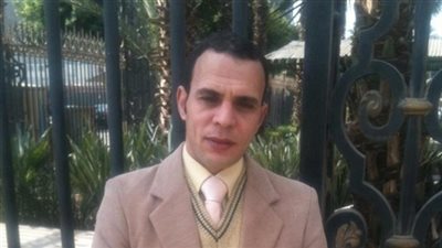 «شهاب» يُطالب «محلب» بوضع جدول زمني لتشغيل خريجى الآثار