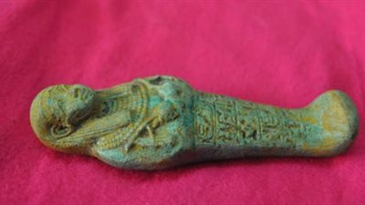 باحثون يكتشفون تمثالا مصريا قديما في إسرائيل