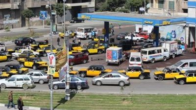 شلل مرورى بغرب الإسكندرية بسبب أزمة السولار