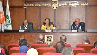 هالة السعيد: تخصيص 60 مليار جنيه لتنمية المحافظات