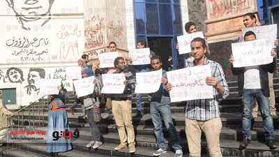 بالفيديو والصور.. وقفة أمام نقابة الصحفيين للإفراج عن فتيات الإسكندرية