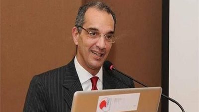 وزير الاتصالات يبحث مع اتحاد الغرف التجارية خطة «التحول الرقمي»