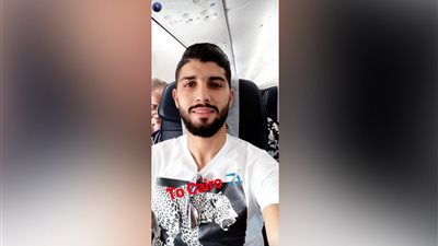 فرجاني ساسي ينهي الجدل حول رفضه اللعب للزمالك بصورة