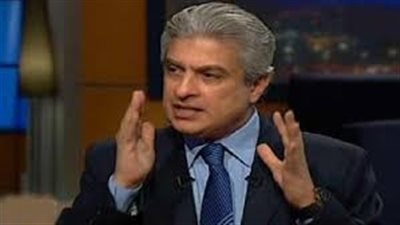 «الإبراشي» يهاجم الحكومة بسبب ارتفاع أسعار الدولار