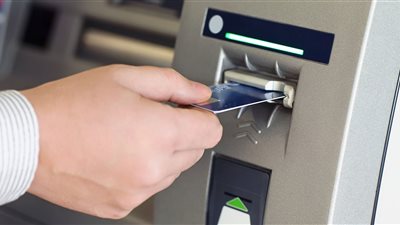البنوك تستعد لصرف رواتب العاملين بالدولة من خلال تغذية الـatm