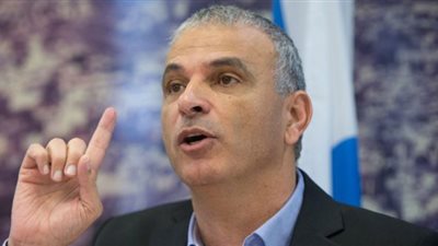 وزير المالية الإسرائيلي يتراجع: شرعنا قانون القومية بـ«تهور»