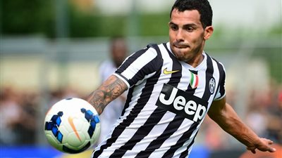 تيفيز: مواجهة ميلان صعبة وتعني الكثير لهم