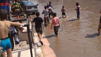 انفجار ماسورة مياه عمومية بشبرا الخيمة