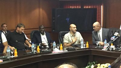 مدرب منتخب اليد: انتظروا إنجازا بالمونديال.. وأعرف حسين زكي جيدا