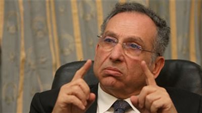 ممدوح حمزة يقترح تسجيل الصناعات بأسلوب تسلسل التوريدات