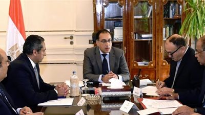 مدبولي: تنفيذ وإنهاء 56 مشروعا لمياه الشرب بالقاهرة الجديدة