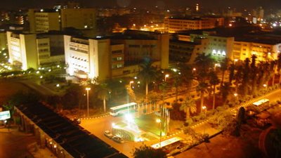 وقف الدراسة بجامعة المنصورة يومين