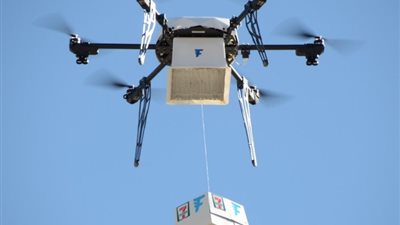 شركة أمريكية تتيح خدمة استلام وجبتك في دقائق بالطائرة