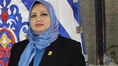 نائبة تجمع توقيعات ضد هالة زايد.. وتؤكد: لا تبالي بصحة المواطنين