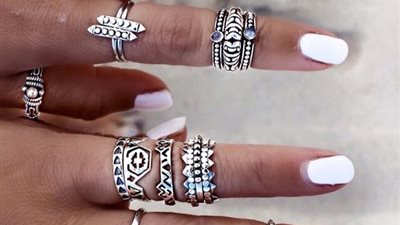 بالصور.. إكسسوارات الفضة لـ صيف 2016