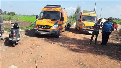 إصابة 5 أفراد من عائلة واحدة في حادث مروري بدمياط (صور)