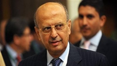 القربى يتهم إيران بتهريب الأسلحة إلى اليمن