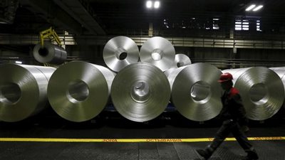 الألومنيوم يتراجع لأدنى مستوى وسط توقعات برفع الفائدة الأمريكية