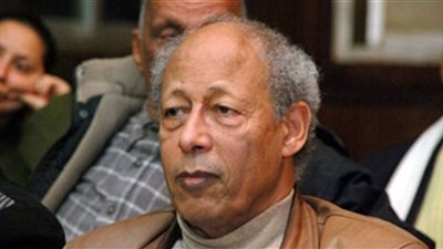 زين العابدين فؤاد يرثي محمد خان