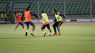 المصري يؤدي مرانه الأساسي استعدادا لموقعة نهضة بركان المغربي