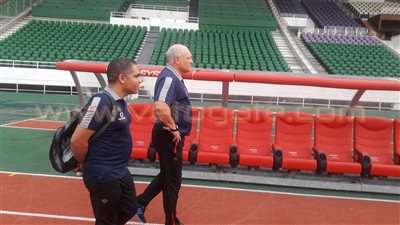 مارتن يول وعبد الحفيظ يشيدان بملعب موقعة الوداد المغربى