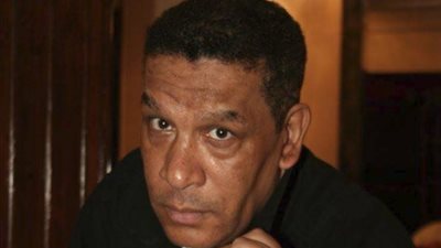 يوم حزين على الشاشة.. هياتم ومحمد شرف يودعان الحياة بعد صراع مع المرض.. السرطان يهزم هياتم.. قلب الفنان يتوقف فجأة.. النجمة توصي بعدم إقامة عزاء.. وزملائها يبكون لصدمة الرحيل