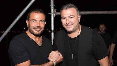 عمرو دياب ينشر صورًا من حفله باليونان.. ويعلق: حدث عظيم الليلة