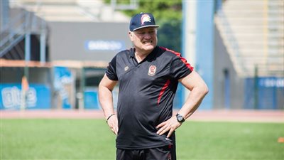 تشكيل الأهلي الأقرب لمواجهة الوداد المغربي