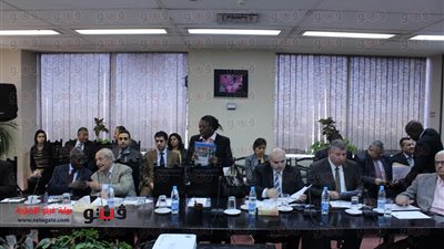 بالفيديو والصور.. بدء ندوة جمعية رجال الأعمال حول الاستثمار في كوت ديفوار