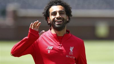 محمد صلاح: «كتفي في أفضل حال وسعيد بالعودة للفريق»