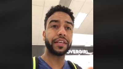 رد فعل طريف لرجل ذهب لشراء مكياج طلبته زوجته (فيديو)