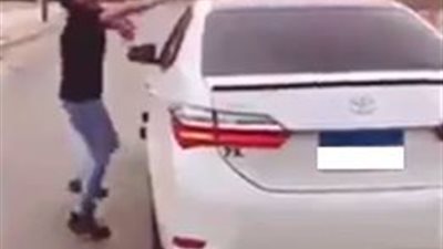 القبض على بطل فيديو رقصة الـ«كيكي» في الطريق العام (صور)