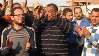 العاملون بشركة 