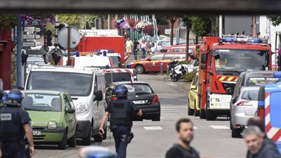 «حكماء المسلمين» يدين حادث كنيسة فرنسا