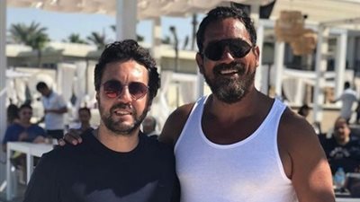 أمير كرارة ينشر صورة جديدة مع هشام ماجد بالساحل الشمالي