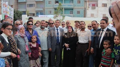 بالصور.. محافظ البحيرة يفتتح طريقًا بإيتاي البارود احتفالًا بالعيد القومي