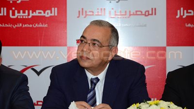 عصام خليل: إقرار قانون عادل لبناء الكنائس يحل الأزمات الطائفية