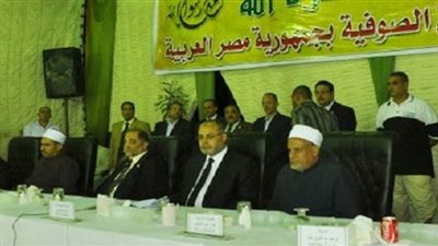 الطرق الصوفية توزع منشورات لتأييد الدستور بقرى دمياط