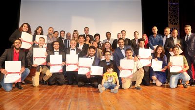 قوافل «مسرح المواجهة» تعرض «ولاد البلد» بمحافظات الوجه القبلي