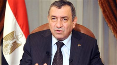 تكريم عصام شرف اليوم في مكتبة مصر الجديدة