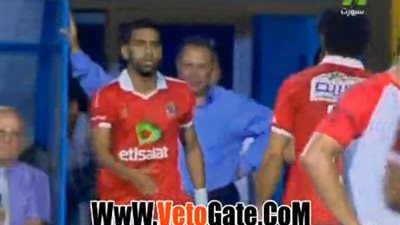بالفيديو.. حسام غالي يخرج بعد نصف ساعة من مباراة بتروجت