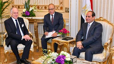 رسائل السيسي لرئيس الكونجرس اليهودي